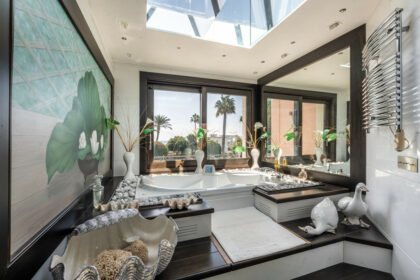 5cc372e8d1e3661cb8c48faf313aaf3f - 11