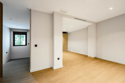 5d2e3bb24f50d0a2b3904bd70ad8c77a - 17