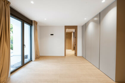 5d2e3bb24f50d0a2b3904bd70ad8c77a - 19