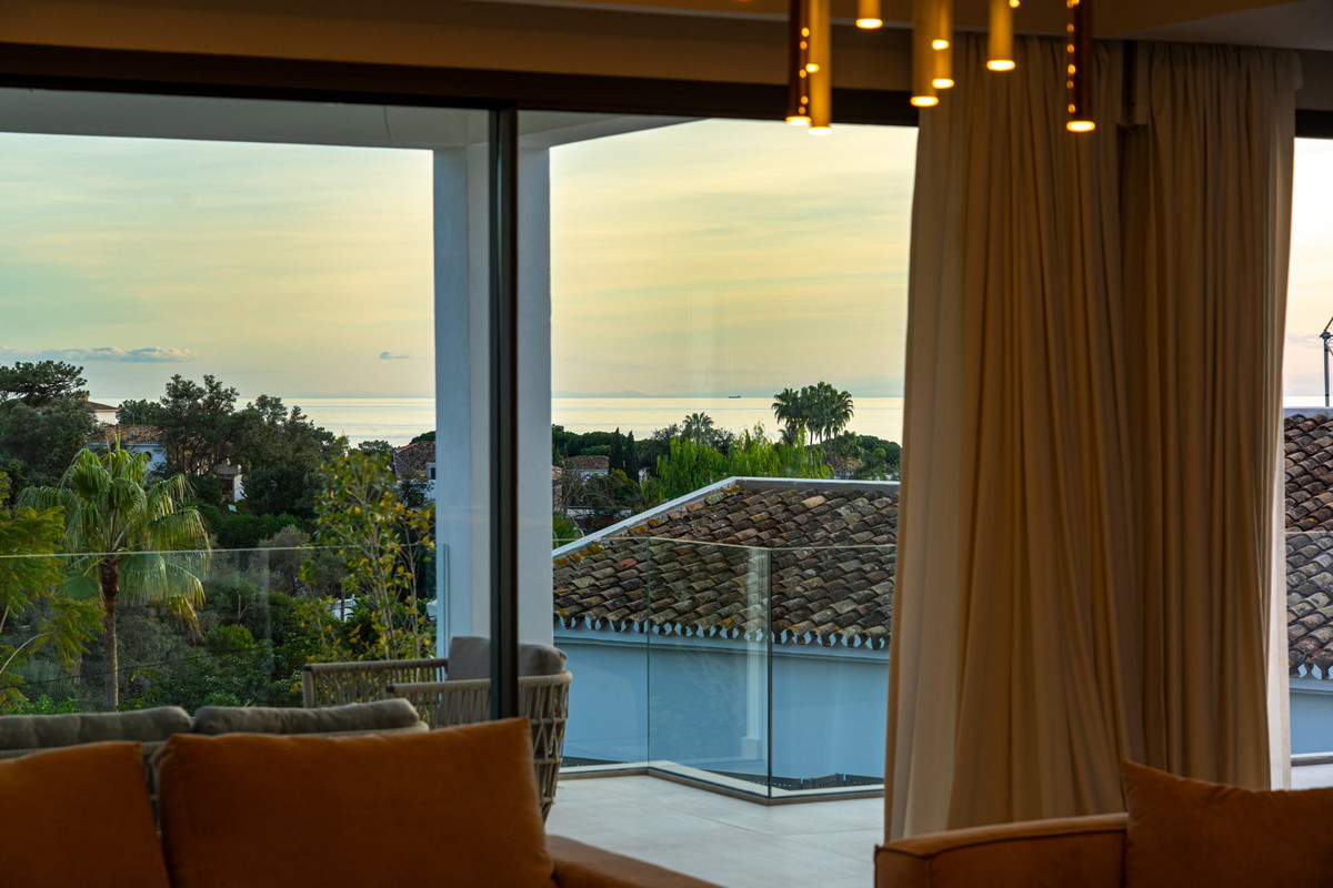 5d2e3bb24f50d0a2b3904bd70ad8c77a - 34