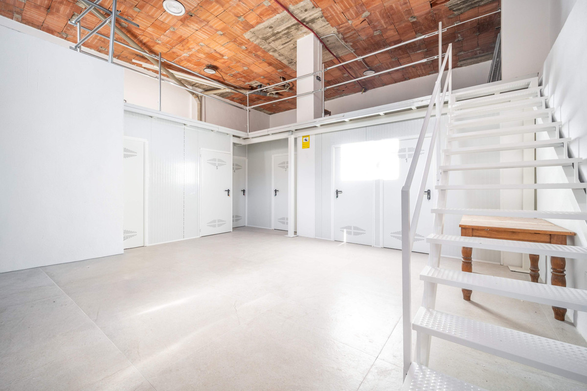 5d4945f046f6626a5beec426c186aa9b - 1