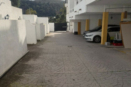 5df3818cd45d5930cdb5adb45bc9877a - 11