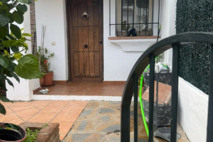 5df3818cd45d5930cdb5adb45bc9877a - 5