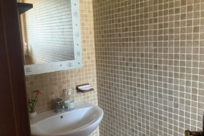 5df3818cd45d5930cdb5adb45bc9877a - 8