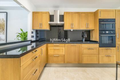 5e7224d4e45286475f79214ab8324404 - 9