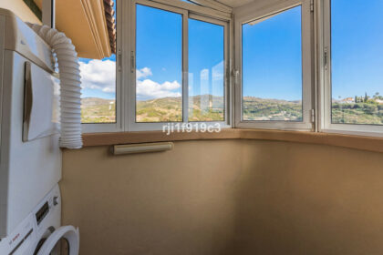 5f097f64d527d83497a8c53166b3bc66 - 18