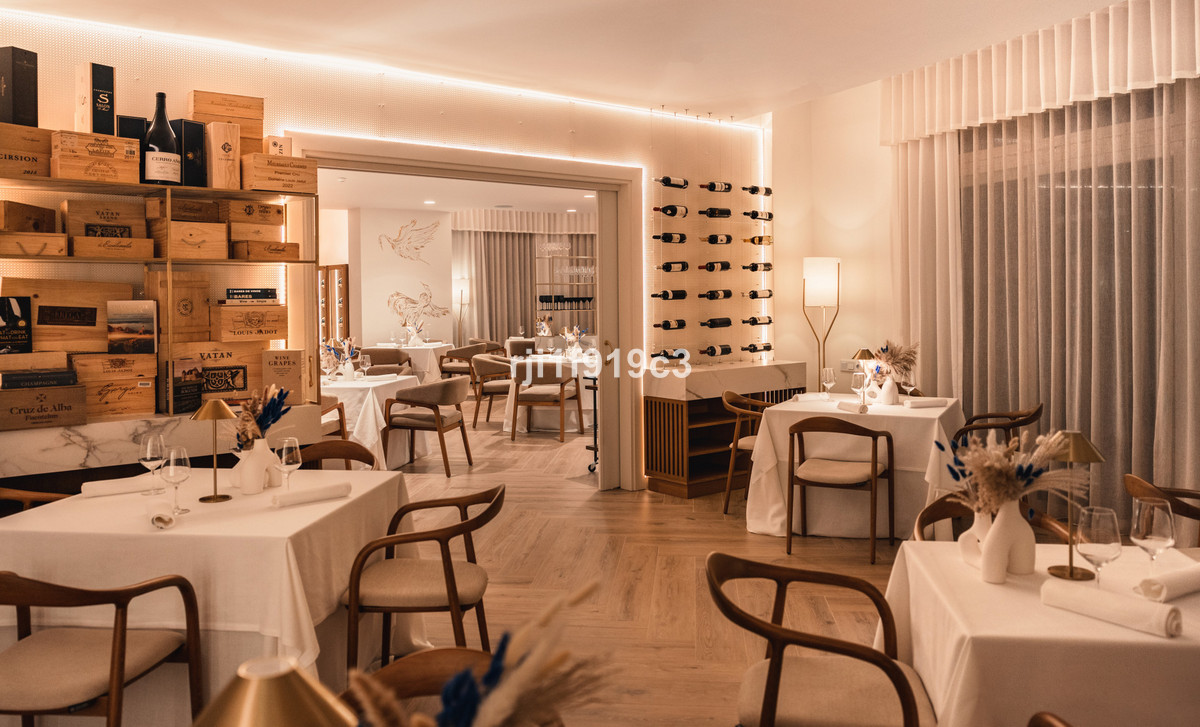 5f097f64d527d83497a8c53166b3bc66 - 35