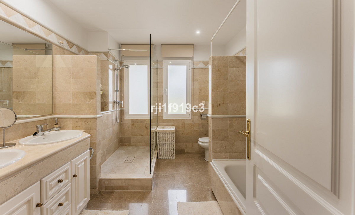 5f097f64d527d83497a8c53166b3bc66 - 7