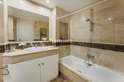 5f097f64d527d83497a8c53166b3bc66 - 9