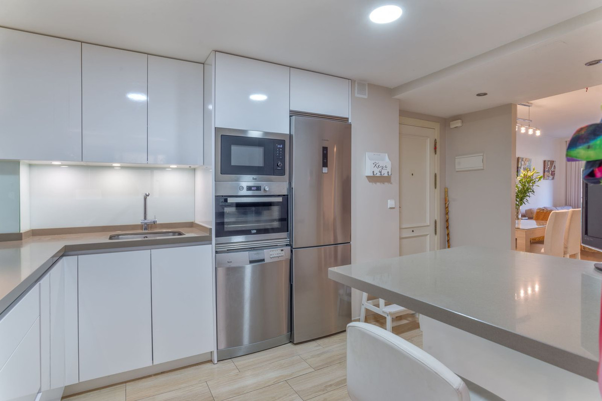 61c6f8d3b396eea462e19c5d972735a2 - 19