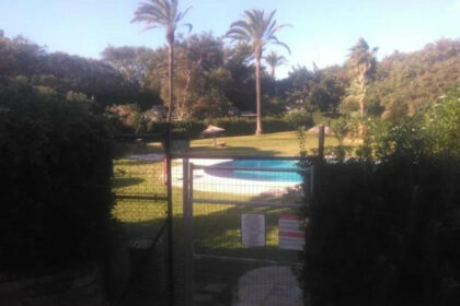 61ed1bef11639d0c9e126efeb5b5c10a - 15