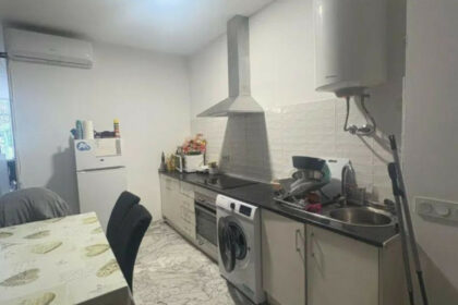 61ed1bef11639d0c9e126efeb5b5c10a - 2