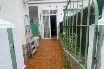 61ed1bef11639d0c9e126efeb5b5c10a - 7