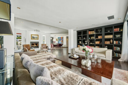 64b618af05e2ac3447d38ba74f44b7b9 - 18