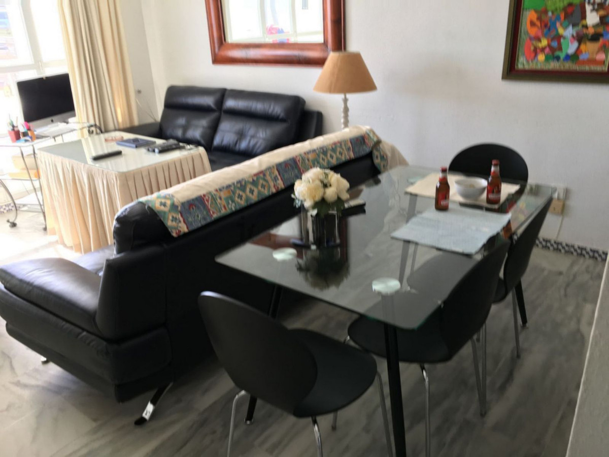 6547630914f12cf7c4df2e766d358a8e - 16