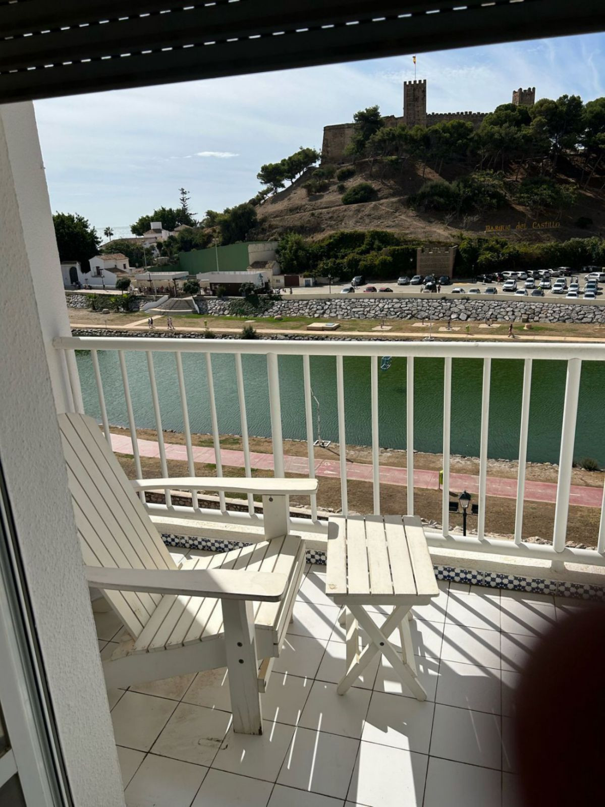 6547630914f12cf7c4df2e766d358a8e - 27