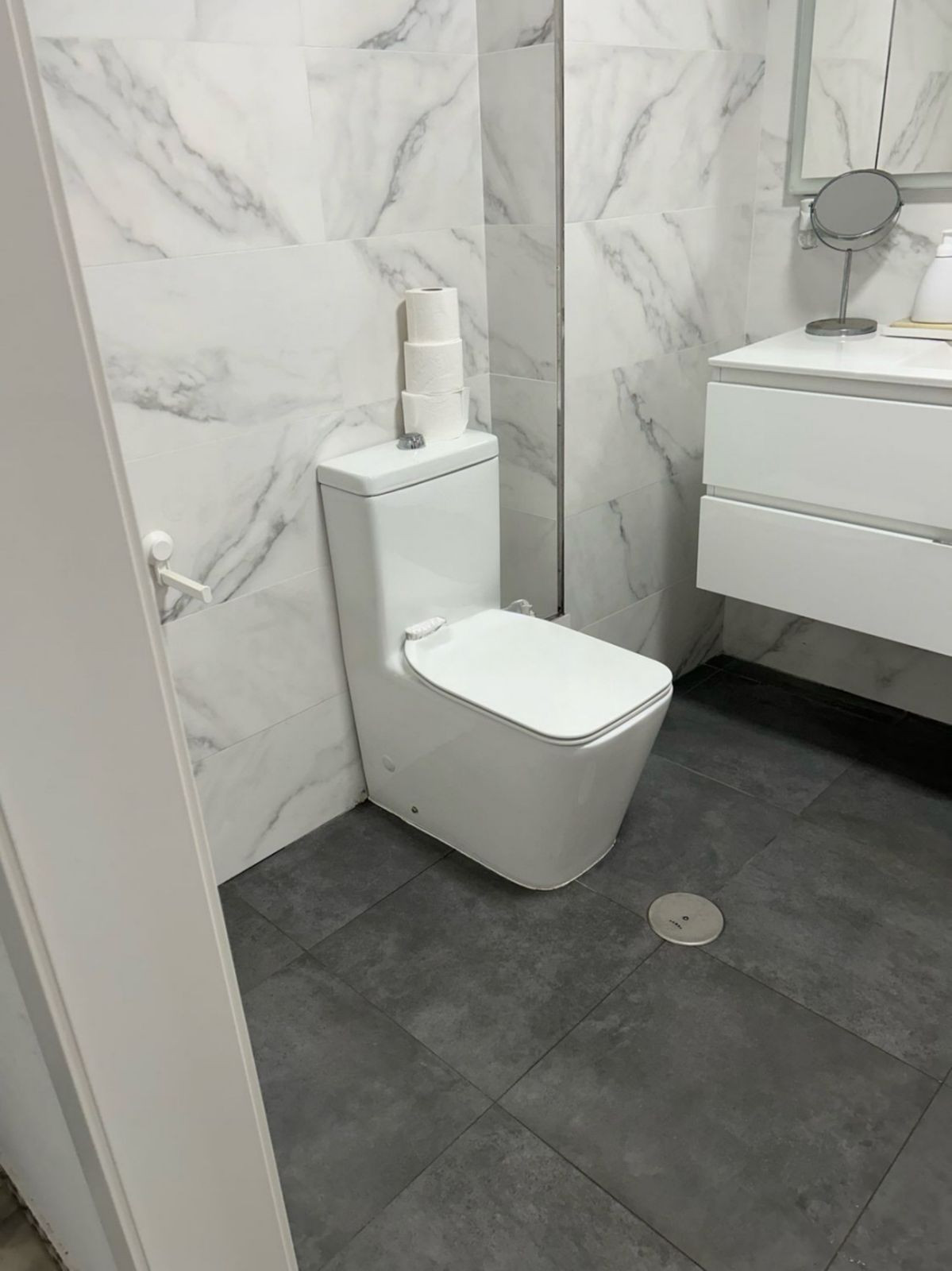 6547630914f12cf7c4df2e766d358a8e - 37