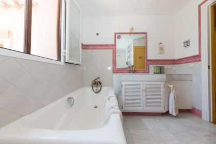 65b63565be1cac8cffaa035f32a5eb77 - 15