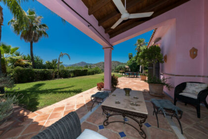 65b63565be1cac8cffaa035f32a5eb77 - 23