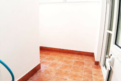 66084d09730e89f3b95bb0d7d90880f0 - 10