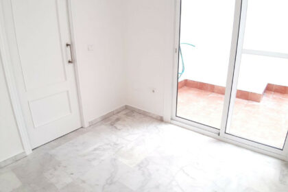 66084d09730e89f3b95bb0d7d90880f0 - 11