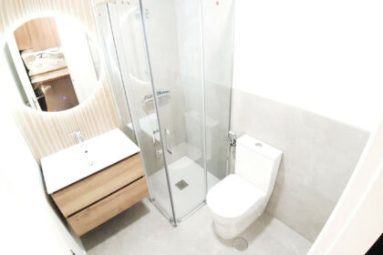 66084d09730e89f3b95bb0d7d90880f0 - 18