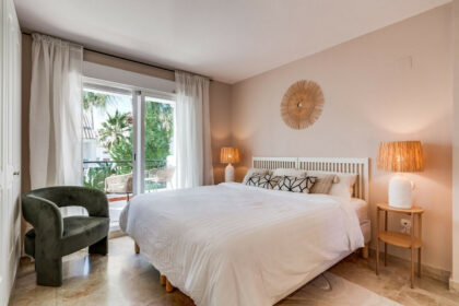 679908767f0f2876989302ad5abaf359 - 9