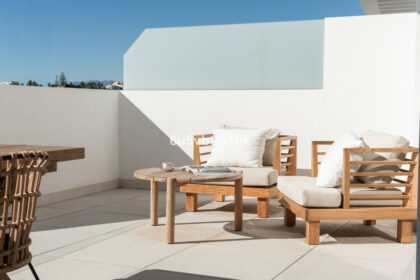 6989bc27d5b3bcab4a1975dedc2afc8f - 42