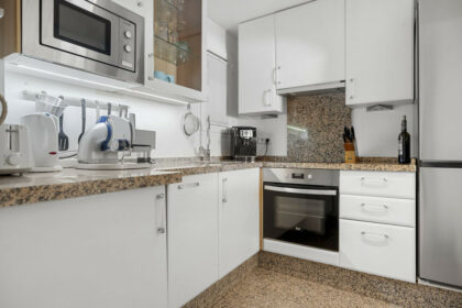 699ff2d351f9c066566af55c9c1a0d7e - 17