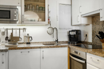 699ff2d351f9c066566af55c9c1a0d7e - 18