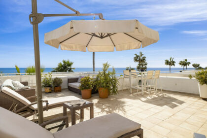 699ff2d351f9c066566af55c9c1a0d7e - 21