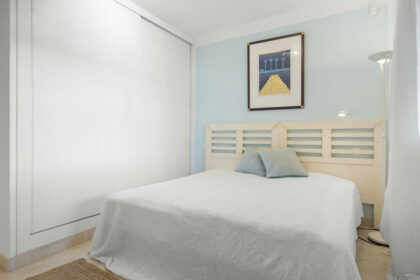 699ff2d351f9c066566af55c9c1a0d7e - 33