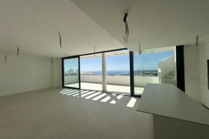 69e82ee609ad1ccd083eba926f715fe5 - 28