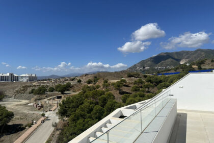 69e82ee609ad1ccd083eba926f715fe5 - 8