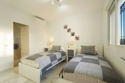 6a720790512992350ed6603a5ff0b315 - 10