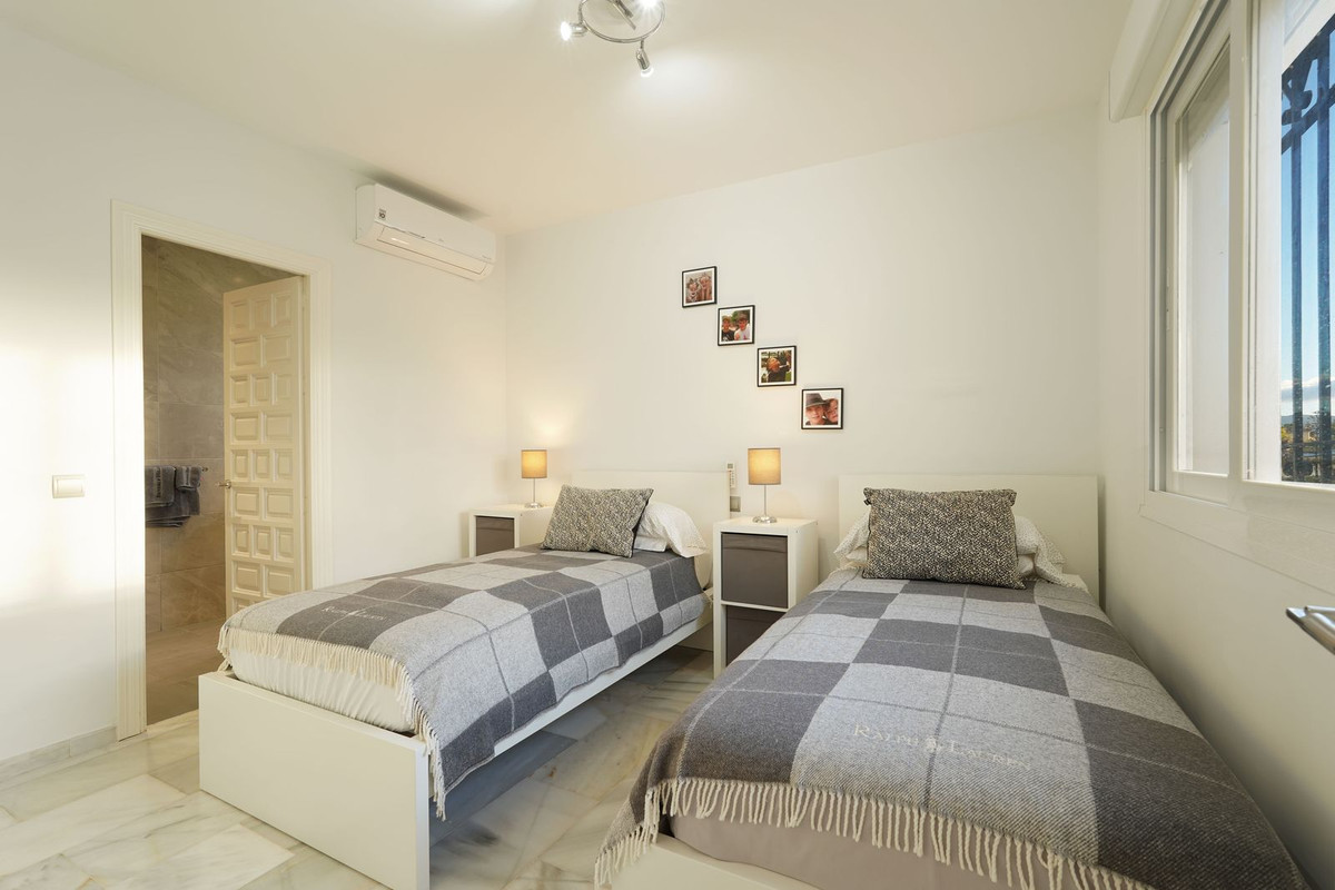 6a720790512992350ed6603a5ff0b315 - 10