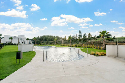 6b3cfd50f11f6d1038fa8905f10b873a - 24