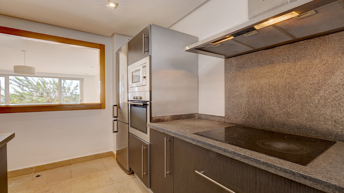 6d33a13694b3a08fd5765b6dacb61cb5 - 15