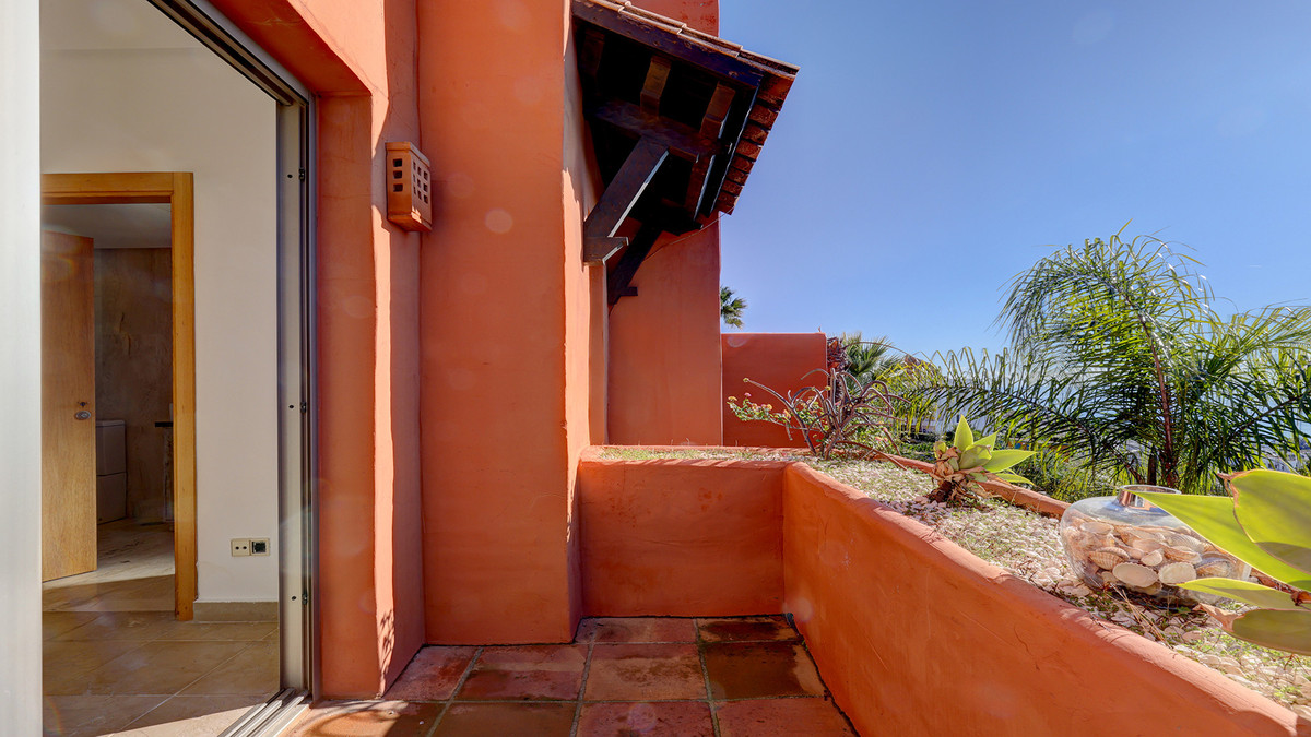 6d33a13694b3a08fd5765b6dacb61cb5 - 19