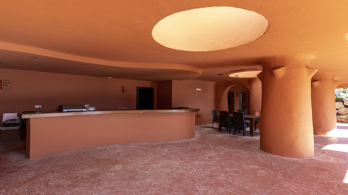 6d33a13694b3a08fd5765b6dacb61cb5 - 37