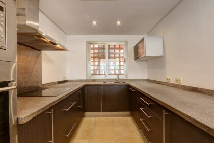 6d33a13694b3a08fd5765b6dacb61cb5 - 5