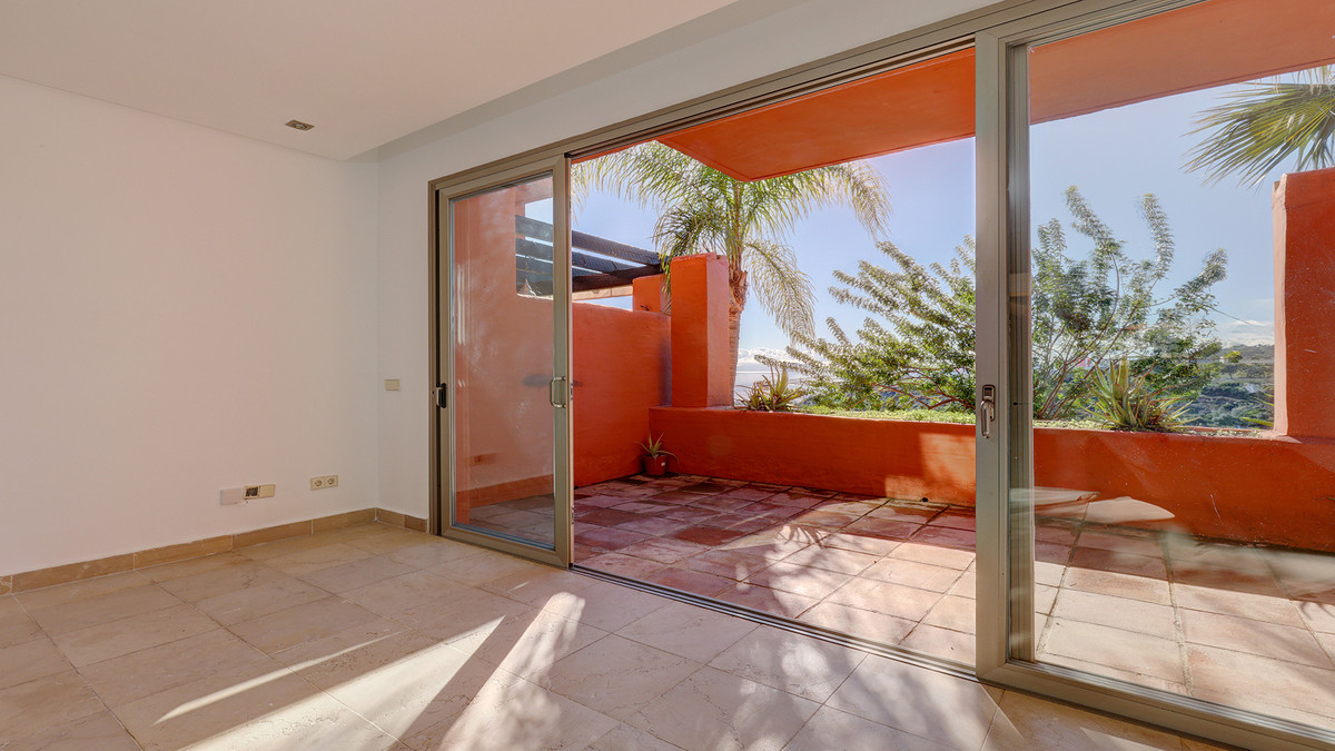 6d33a13694b3a08fd5765b6dacb61cb5 - 6