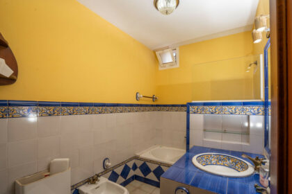 6dc256054abcb76950673df180a31a63 - 12