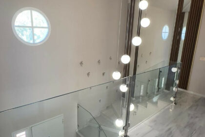 6e1ff45af474f0b994e7f45f3f4a7719 - 18