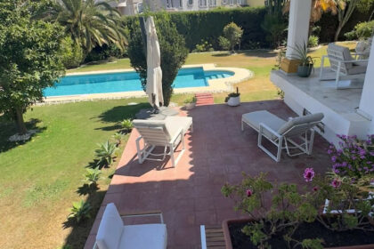 6e1ff45af474f0b994e7f45f3f4a7719 - 23