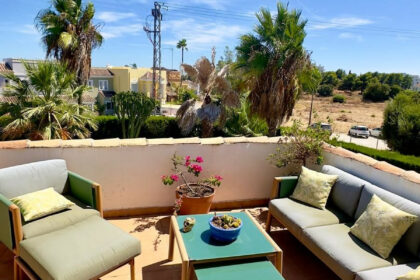 6e1ff45af474f0b994e7f45f3f4a7719 - 31