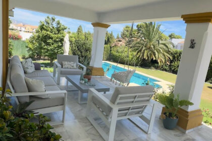 6e1ff45af474f0b994e7f45f3f4a7719 - 42