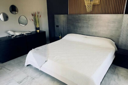 6e1ff45af474f0b994e7f45f3f4a7719 - 52