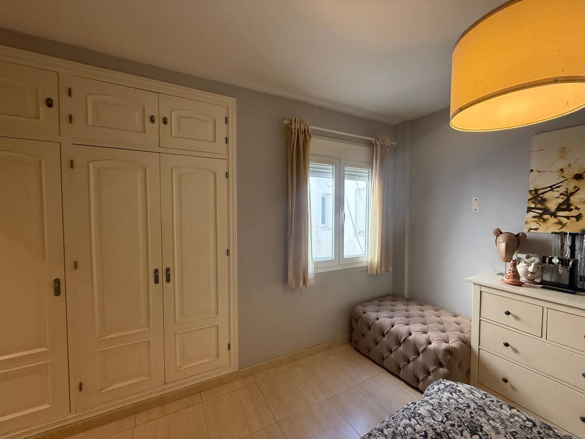 6ea0178798bc8037270c0612c57a6b7f - 14