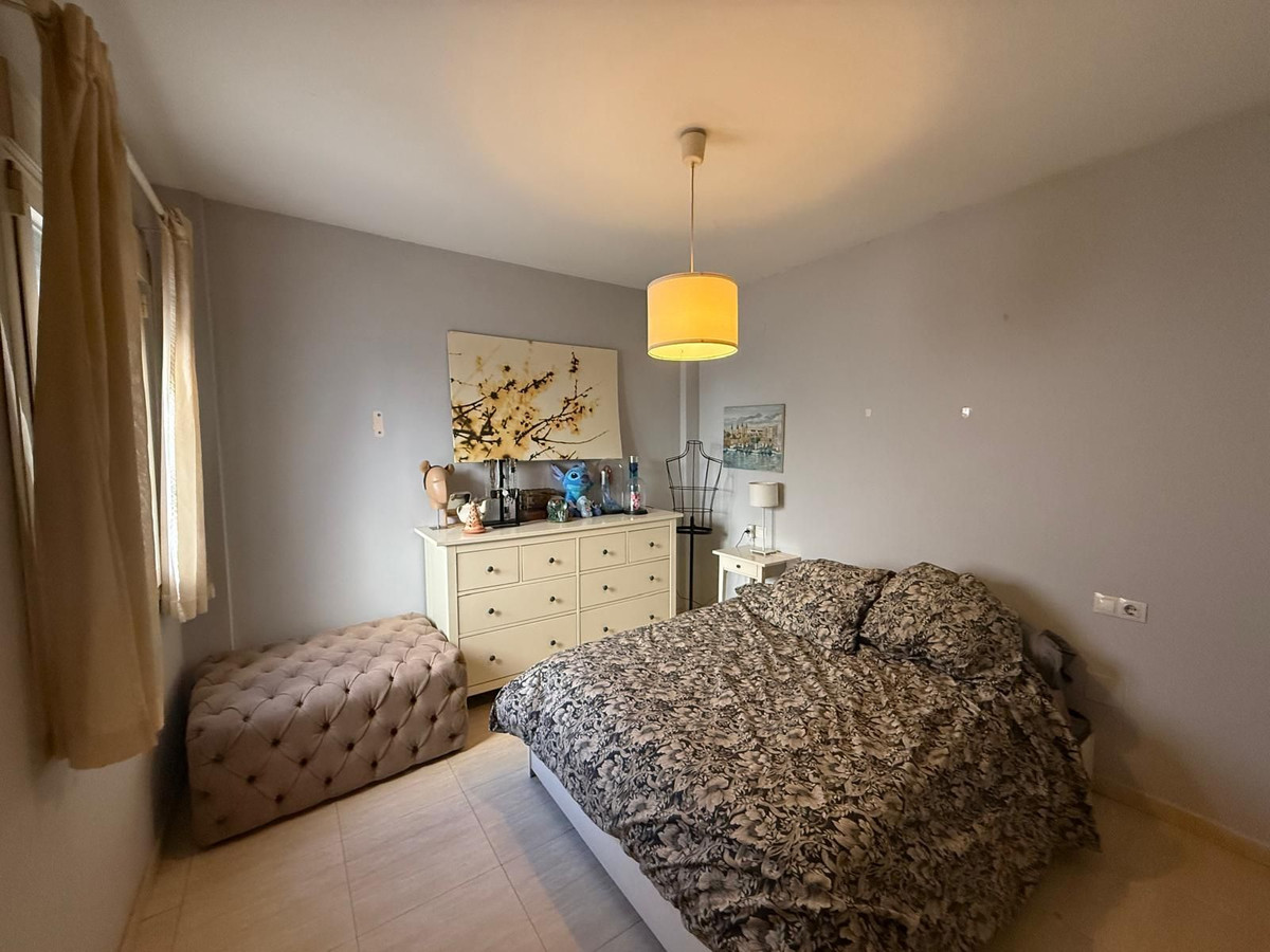 6ea0178798bc8037270c0612c57a6b7f - 15